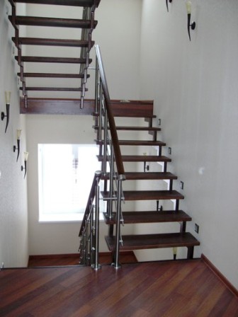 металлокаркас лестницы